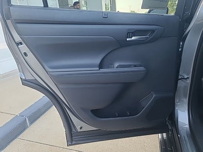 2026 Toyota Highlander XLE