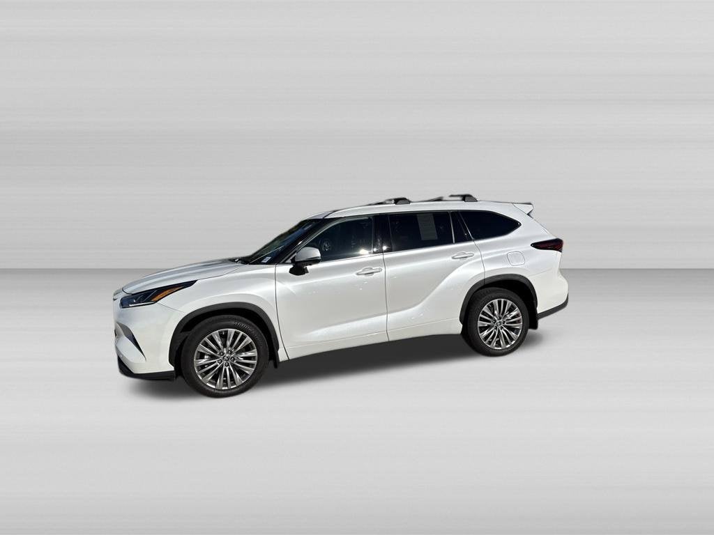2024 Toyota Highlander Platinum
