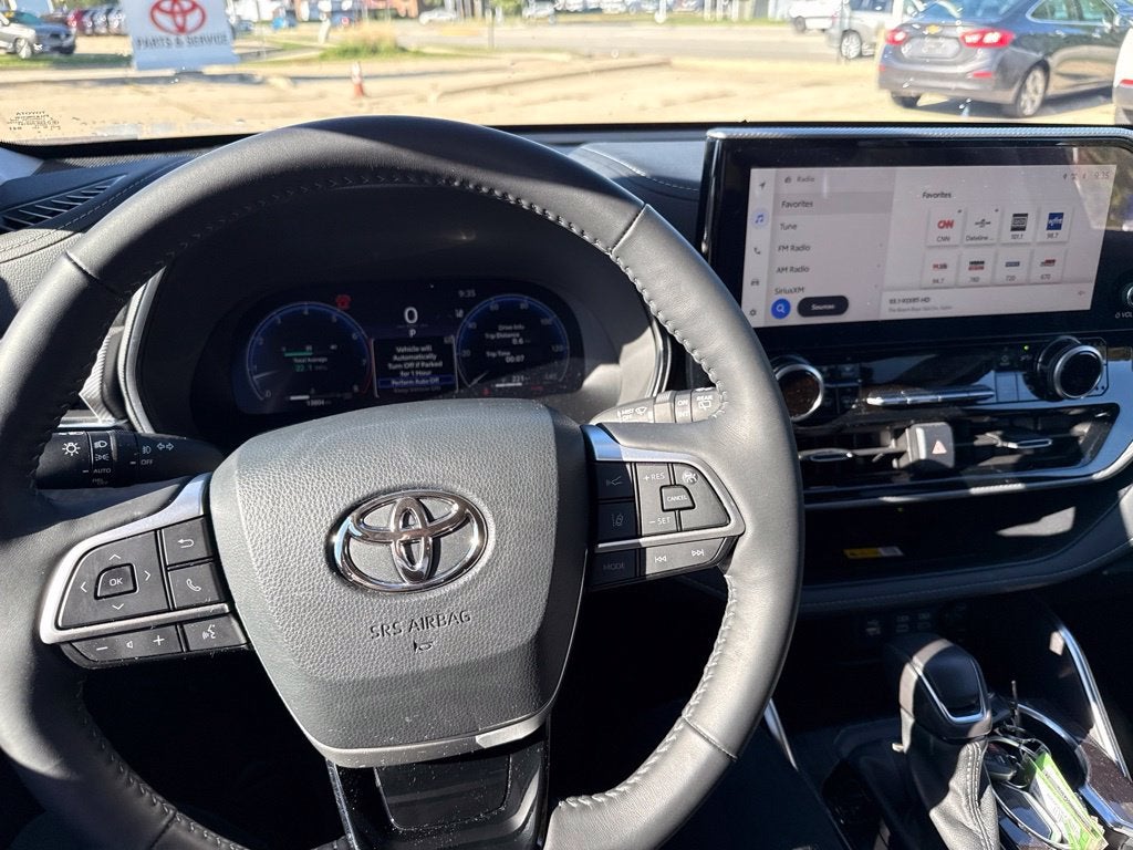 2024 Toyota Highlander Platinum
