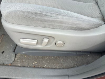 2012 Toyota SIENNA LE 3.5L LE 8 Passenger