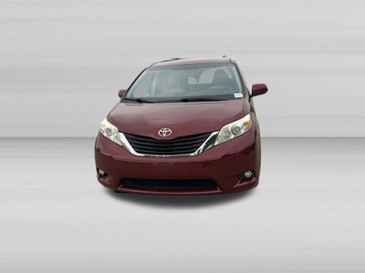 2012 Toyota SIENNA LE 3.5L LE 8 Passenger