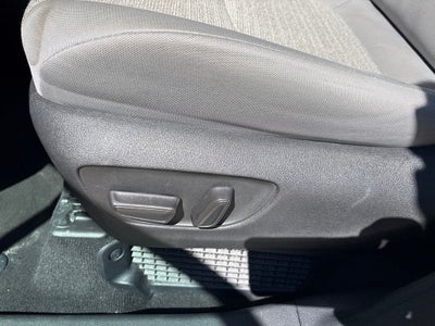 2025 Toyota Sienna LE 8 Passenger