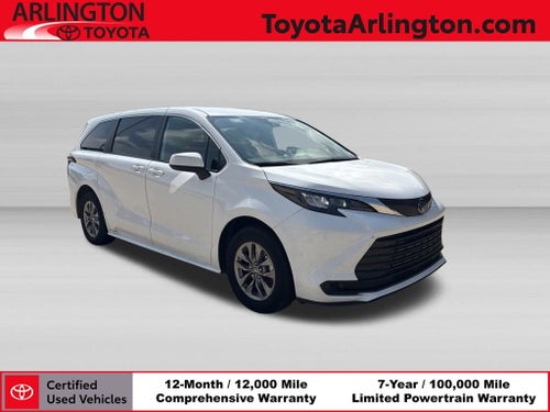 2025 Toyota Sienna LE 8 Passenger