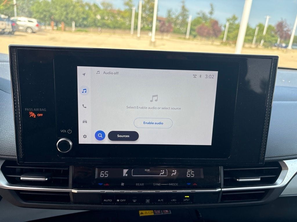 2025 Toyota Sienna LE 8 Passenger