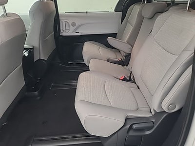 2026 Toyota Sienna LE 8 Passenger