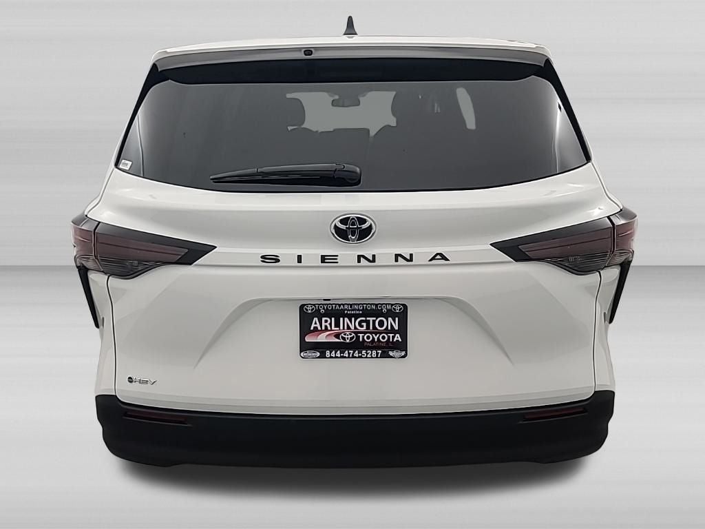 2026 Toyota Sienna LE 8 Passenger