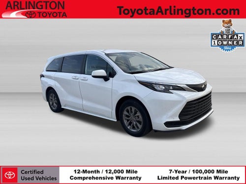2025 Toyota Sienna LE 8 Passenger