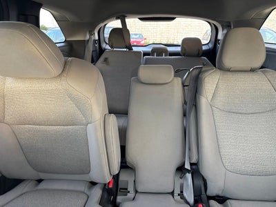 2025 Toyota Sienna LE 8 Passenger