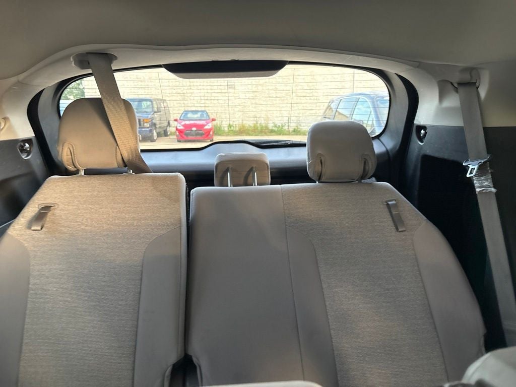 2025 Toyota Sienna LE 8 Passenger