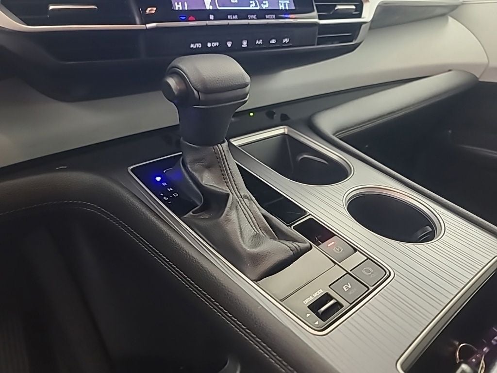 2025 Toyota Sienna LE 8 Passenger