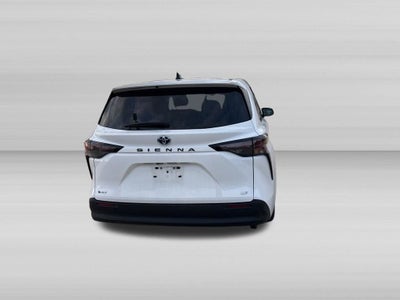 2025 Toyota Sienna LE 8 Passenger