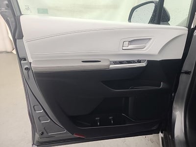 2026 Toyota Sienna LE 8 Passenger