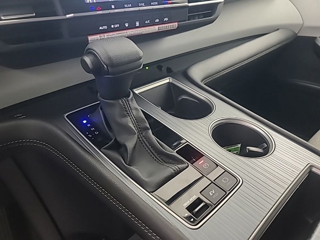 2026 Toyota Sienna LE 8 Passenger