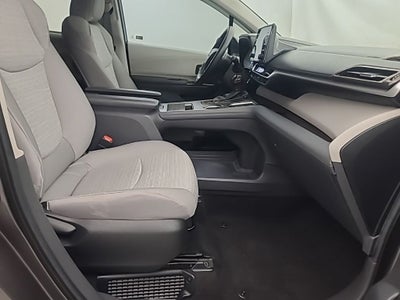 2024 Toyota Sienna LE AWD 8 Passanger