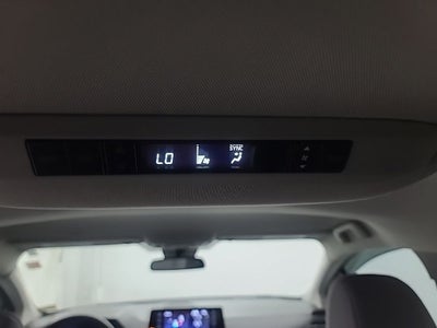 2024 Toyota Sienna LE AWD 8 Passanger