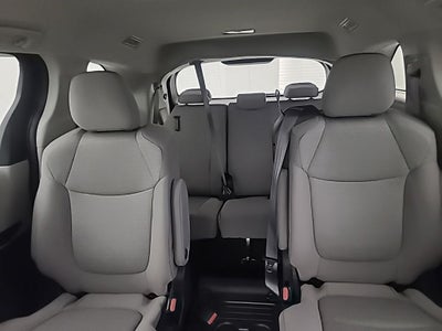 2024 Toyota Sienna LE AWD 8 Passanger