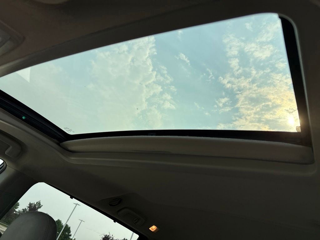 2015 Toyota Sienna XLE 8 Passenger