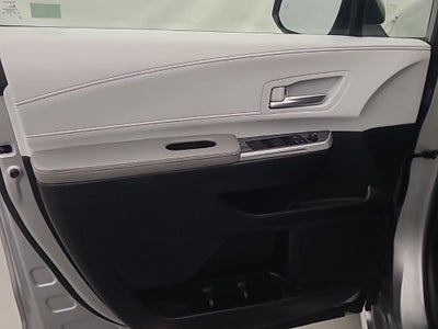 2025 Toyota Sienna XLE 8 Passenger