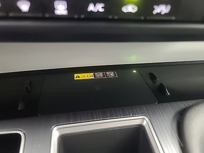2025 Toyota Sienna XLE 8 Passenger