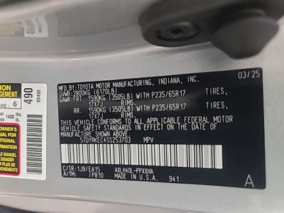 2025 Toyota Sienna XLE 8 Passenger
