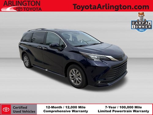2025 Toyota Sienna XLE 8 Passenger
