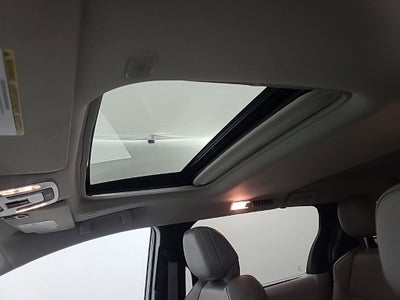 2025 Toyota Sienna XLE 8 Passenger