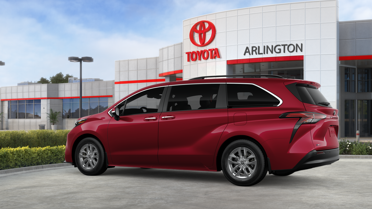 2026 Toyota Sienna XLE