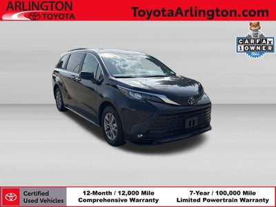 2026 Toyota Sienna XLE 8 Passenger