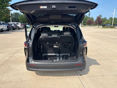 2026 Toyota Sienna XLE 8 Passenger
