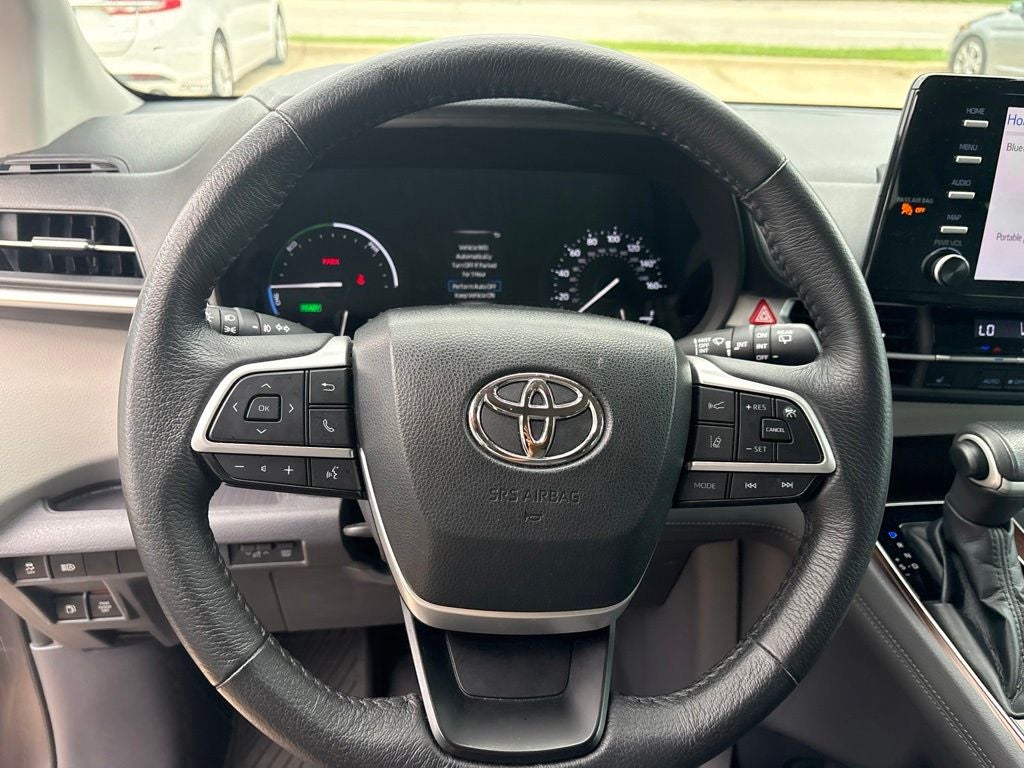 2023 Toyota Sienna XLE 7 Passenger