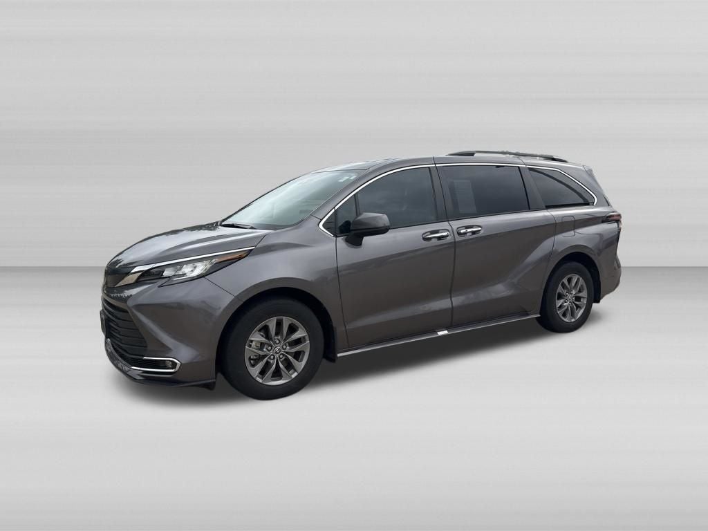 2023 Toyota Sienna XLE 7 Passenger