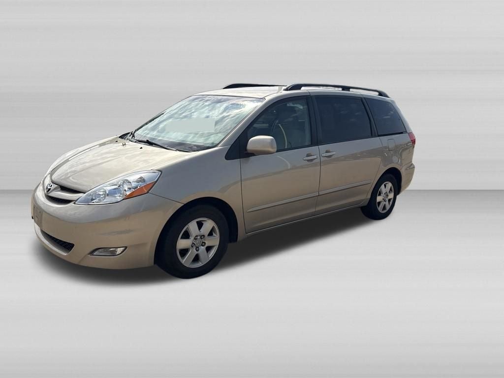 2007 Toyota SIENNA XLE