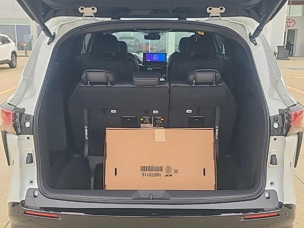 2026 Toyota Sienna Limited