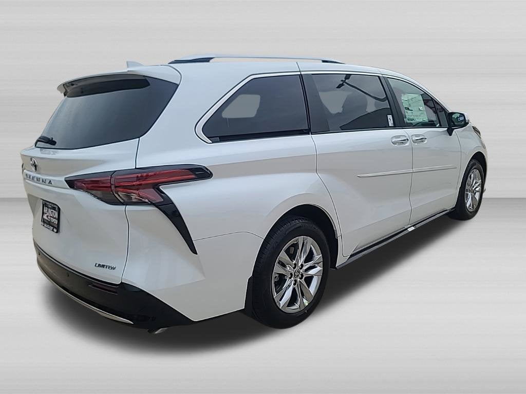 2026 Toyota Sienna Limited