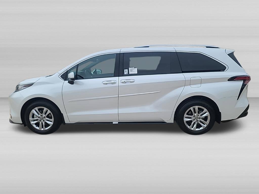 2026 Toyota Sienna Limited