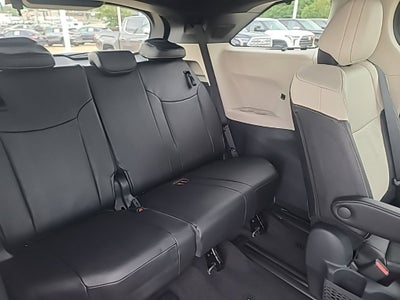 2026 Toyota Sienna Limited 7 Passenger