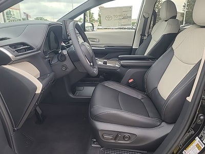 2026 Toyota Sienna Limited 7 Passenger