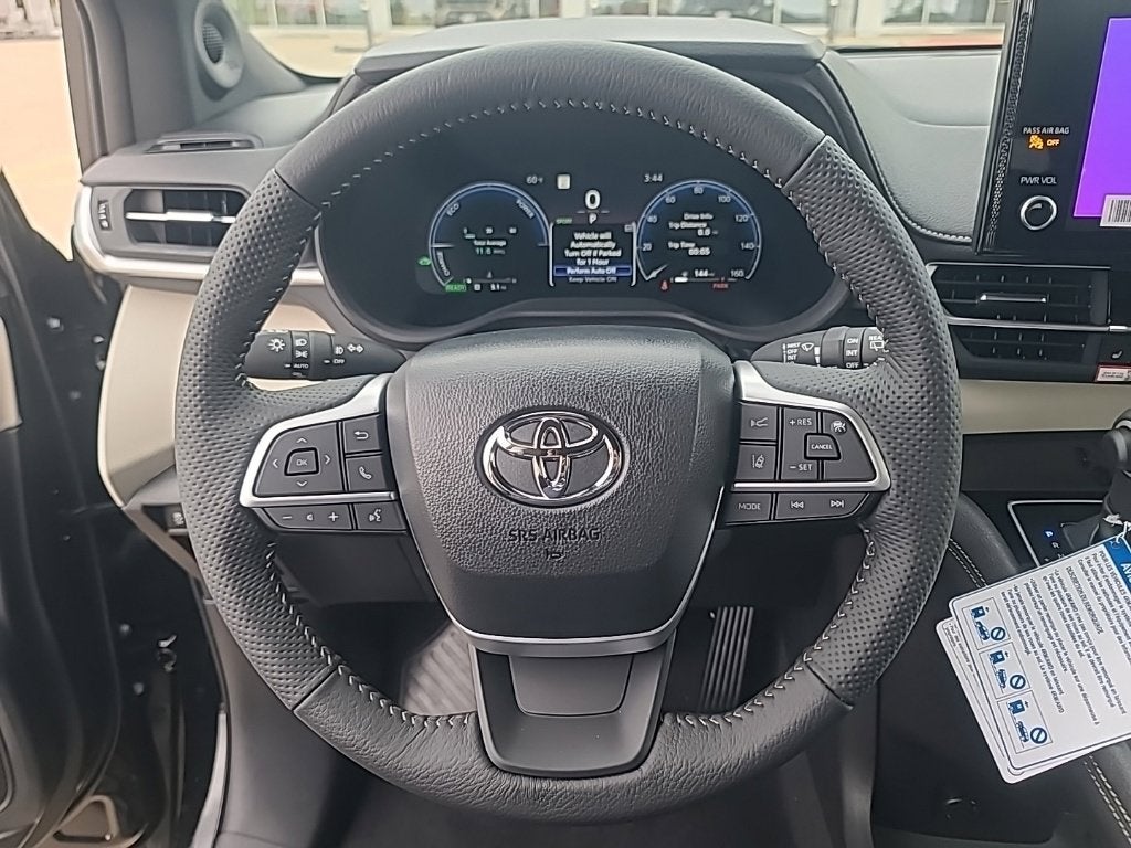 2026 Toyota Sienna Limited 7 Passenger