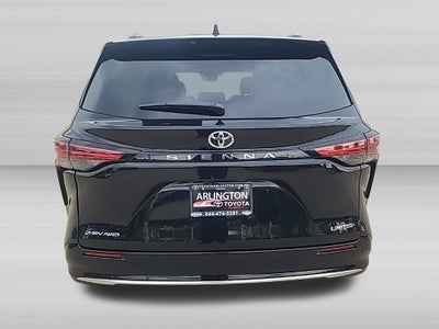 2026 Toyota Sienna Limited 7 Passenger