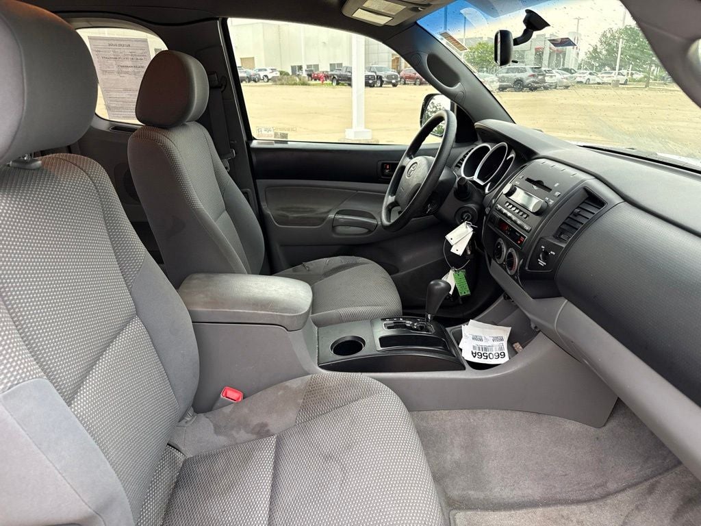 2007 Toyota TACOMA Base V6