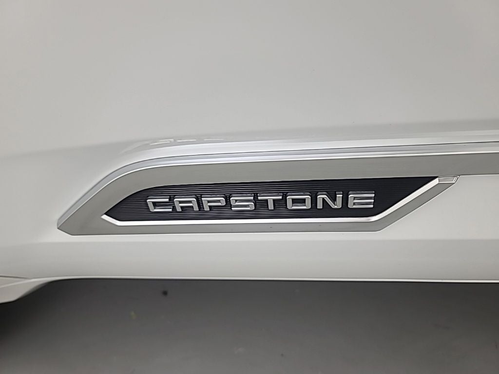 2022 Toyota Tundra i-FORCE MAX Capstone