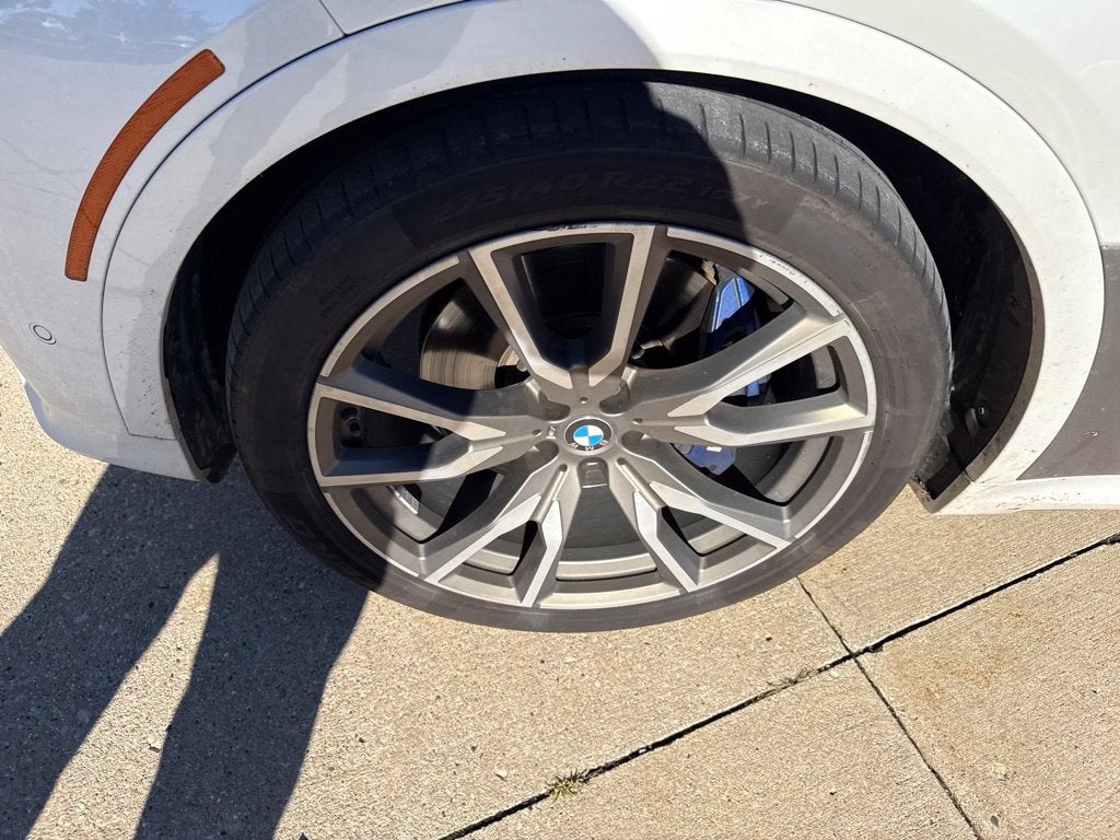 2020 BMW X7 M50i