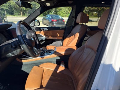 2020 BMW X7 M50i