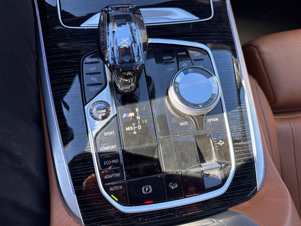 2020 BMW X7 M50i