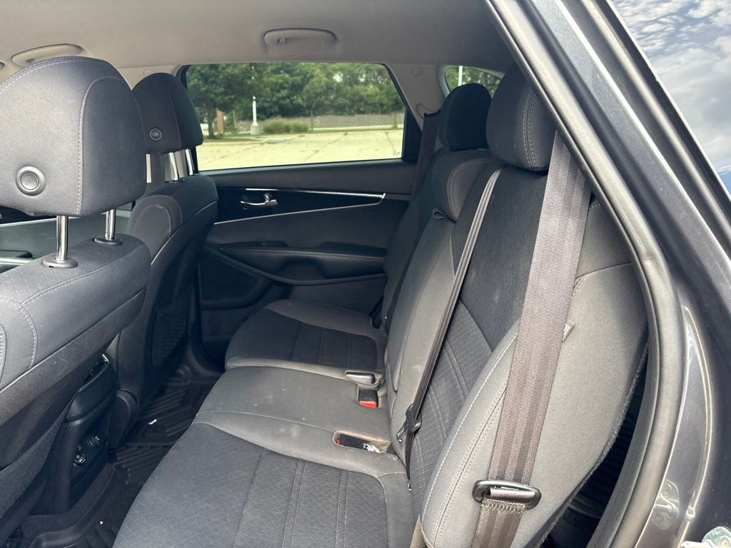 2020 Kia Sorento S