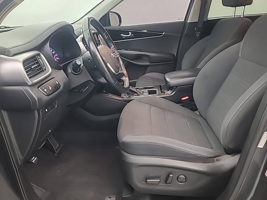 2020 Kia Sorento S