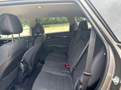 2016 Kia Sorento LX