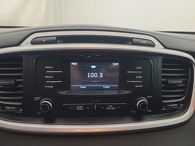 2016 Kia Sorento LX