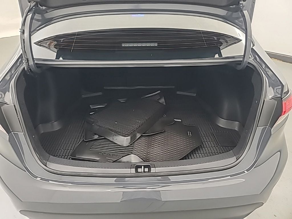 2024 Toyota Corolla LE w/ Convenience Package