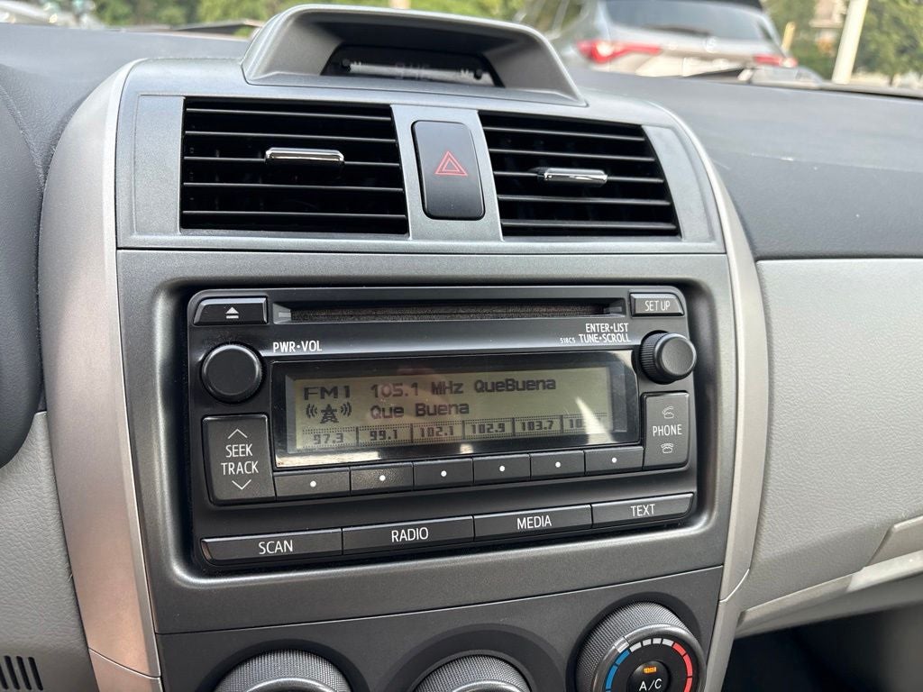 2012 Toyota COROLLA LE
